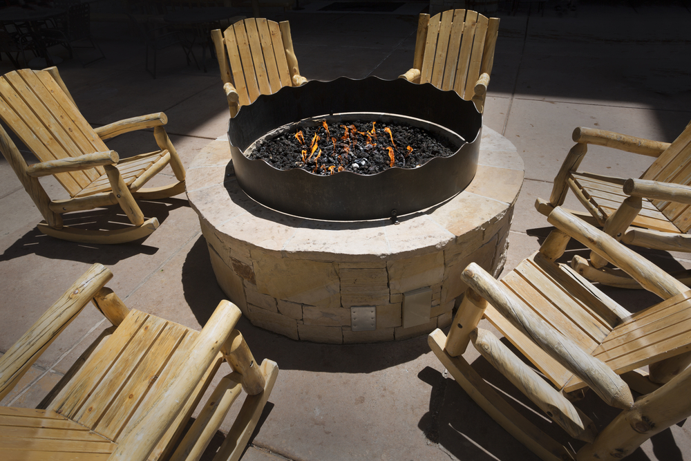 How to build outdoor fire pits