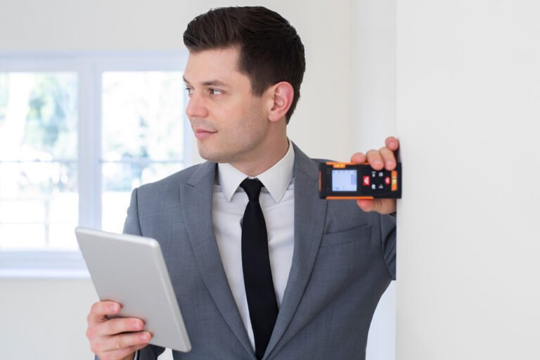 How to Use a Laser Measure: A Step-by-Step Guide - Homes Guide