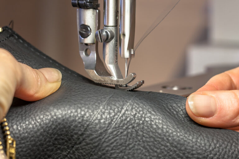 How to Sew Leather on a Sewing Machine